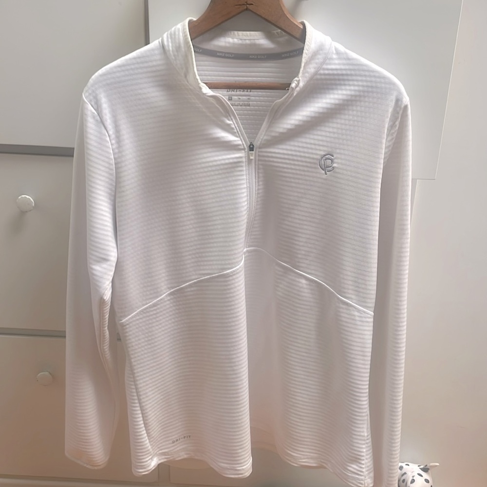 Nike Golf Dri-Fit 1/4 Zip pull over.
